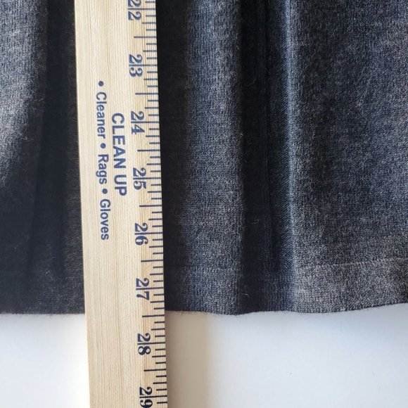 Alfani Mens Merino Wool Lightweight Sweater Size M Grey Stripe V Neck - Picture 6 of 6